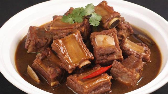 排骨要炖多久才能软烂入味?不同部位与烹饪技巧全解析 第3张 排骨要炖多久才能软烂入味?不同部位与烹饪技巧全解析 第3张