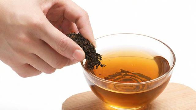 茶垢怎么清洗？快速清除茶垢的实用技巧和保养方法