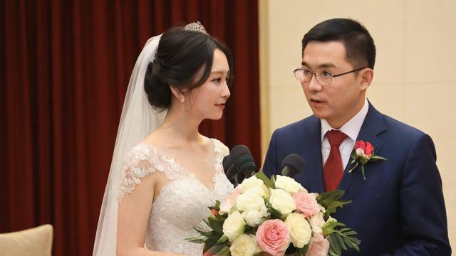 订婚宴讲话技巧大全:如何打造一场难忘的订婚演讲 第2张 订婚宴讲话技巧大全:如何打造一场难忘的订婚演讲 第2张