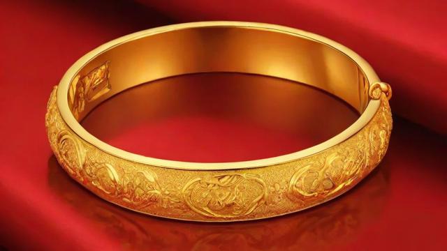 金手镯多少钱一克？全面解析价格影响因素及市场趋势