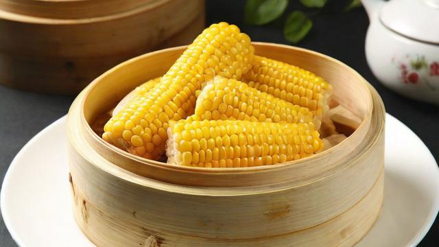 玉米蒸多久能熟 掌握不同场景下的完美蒸制时间 第2张 玉米蒸多久能熟 掌握不同场景下的完美蒸制时间 第2张