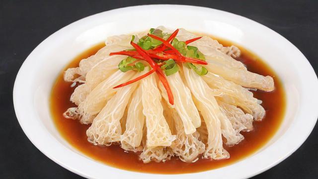 竹荪怎么吃 简单又美味的家常竹荪菜谱及烹饪技巧 第2张 竹荪怎么吃 简单又美味的家常竹荪菜谱及烹饪技巧 第2张