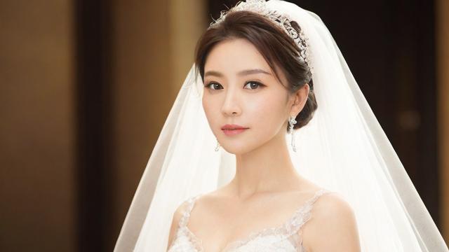 王薇薇婚纱:揭秘全球新娘梦想之选的定制流程与独特魅力 第3张 王薇薇婚纱:揭秘全球新娘梦想之选的定制流程与独特魅力 第3张