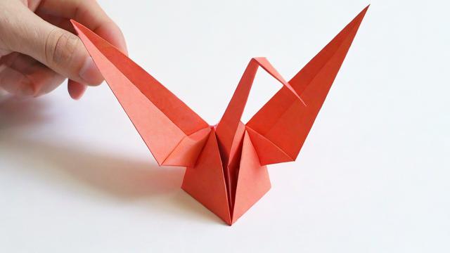 掌握怎么折纸鹤的技巧与文化意义,轻松学会DIY立体纸鹤 第2张 掌握怎么折纸鹤的技巧与文化意义,轻松学会DIY立体纸鹤 第2张