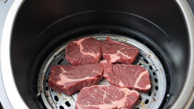 空气炸锅烤牛肉教程:健康美味的烹饪技巧与腌制秘方 第3张 空气炸锅烤牛肉教程:健康美味的烹饪技巧与腌制秘方 第3张