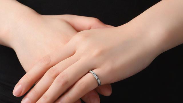 对戒怎么戴才正确？全面解析对戒佩戴方式与文化意义