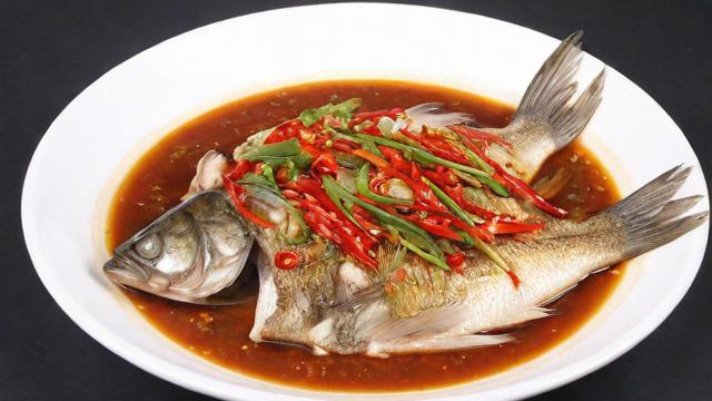 狗鱼的做法大全：从处理到烹饪，轻松掌握美味狗鱼的秘诀  第2张