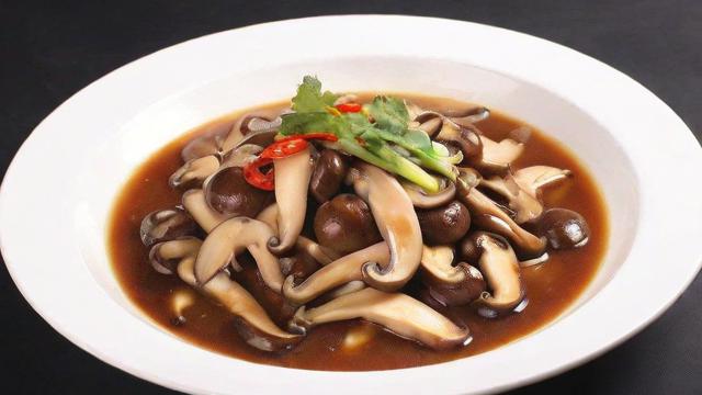 松茸的做法大全:从基础到进阶的烹饪技巧与健康美味 第2张 松茸的做法大全:从基础到进阶的烹饪技巧与健康美味 第2张