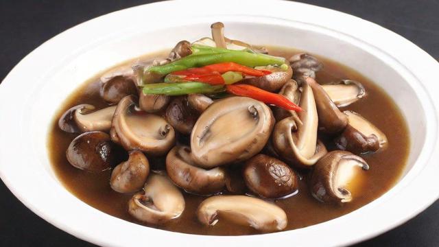 松茸怎么做:从挑选到烹饪的全方位指南 第3张 松茸怎么做:从挑选到烹饪的全方位指南 第3张