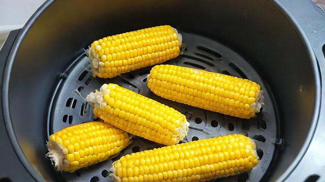 空气炸锅玉米的完美烤制技巧与创意食谱大全 第2张 空气炸锅玉米的完美烤制技巧与创意食谱大全 第2张