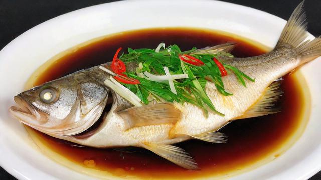 蒸鱼多长时间才能熟？掌握技巧轻松做出鲜嫩美味