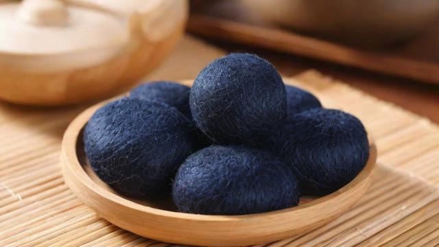 艾绒是什么及其作用功效详解,传统养生材料的现代应用 第2张 艾绒是什么及其作用功效详解,传统养生材料的现代应用 第2张