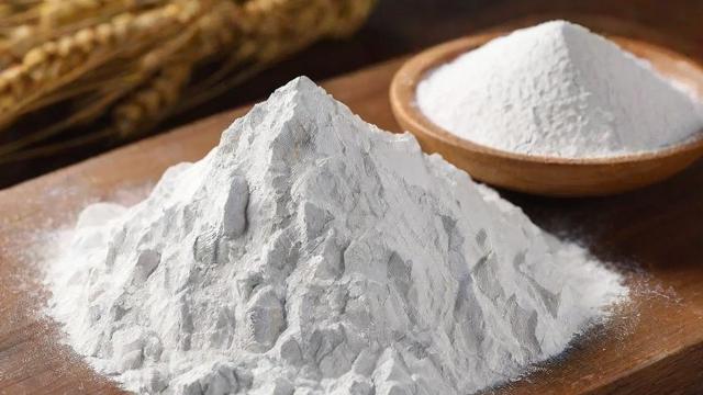 滑石粉的作用大揭秘：从化妆品到工业应用全解析