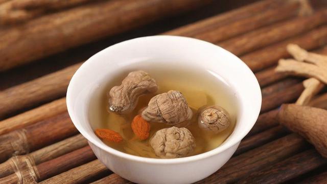 熟地是什么及其功效与应用全解析 第2张 熟地是什么及其功效与应用全解析 第2张
