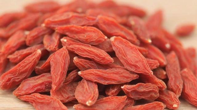 枸杞的功效与作用:全面解析及科学食用方法 第1张 枸杞的功效与作用:全面解析及科学食用方法 第1张