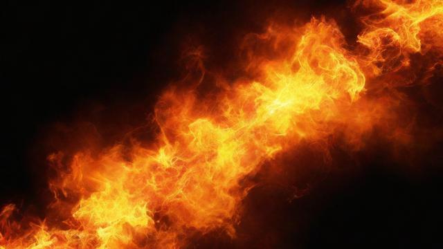 火是什么颜色及其背后的科学原理与实际应用 第2张 火是什么颜色及其背后的科学原理与实际应用 第2张