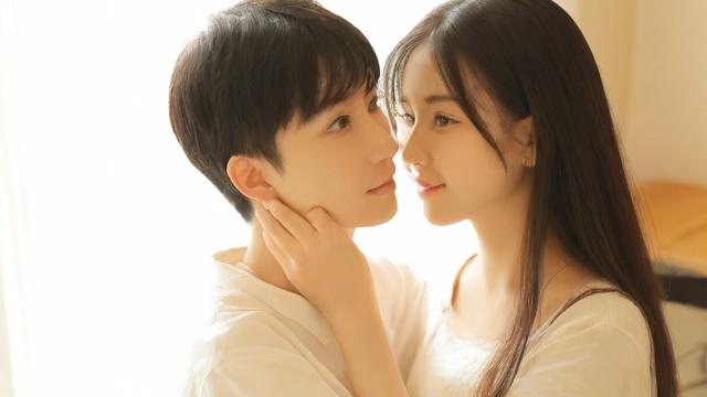 做我的女朋友：从责任到成长，开启一段美好旅程