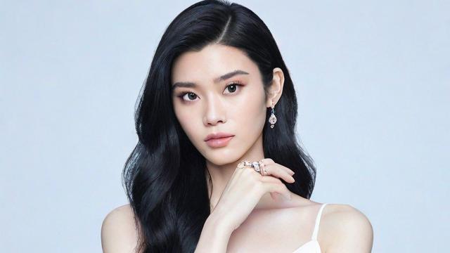 奚梦瑶摔倒事件始末及对模特行业的影响分析 第2张 奚梦瑶摔倒事件始末及对模特行业的影响分析 第2张