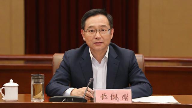 掌握“在座的各位”的用法及背后的文化意义,提升你的语言表达艺术 第3张 掌握“在座的各位”的用法及背后的文化意义,提升你的语言表达艺术 第3张