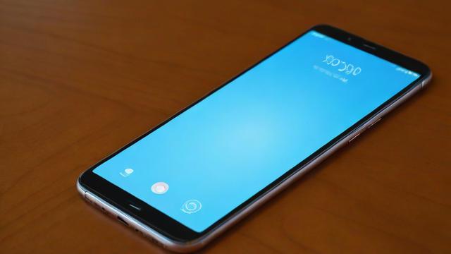 手机屏幕材质大揭秘:LCD、OLED、AMOLED哪种更适合你? 第2张 手机屏幕材质大揭秘:LCD、OLED、AMOLED哪种更适合你? 第2张
