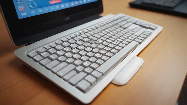 键盘按键功能全解析:提升效率与个性化定制指南 第3张 键盘按键功能全解析:提升效率与个性化定制指南 第3张