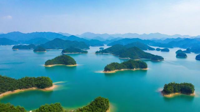 杭州淳安县旅游攻略：千岛湖、石林风景区与美食全体验