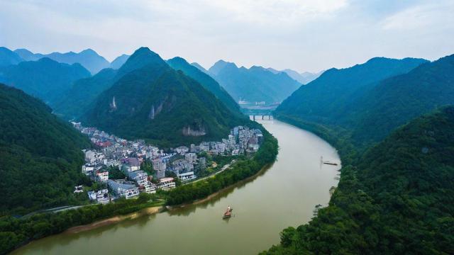 上海金山区旅游攻略:探索自然风光、历史文化与特色美食 第3张 上海金山区旅游攻略:探索自然风光、历史文化与特色美食 第3张