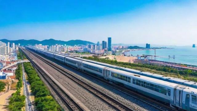 临海火车站：交通枢纽与周边旅游全攻略