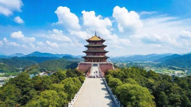 中国那个地方最值得去?自然风光与历史文化完美结合的旅游胜地 第2张 中国那个地方最值得去?自然风光与历史文化完美结合的旅游胜地 第2张