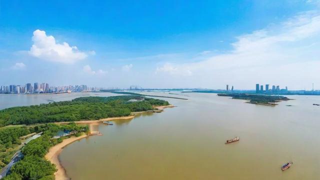 上海长兴岛旅游攻略:自然风光与历史文化完美结合的旅行体验 第3张 上海长兴岛旅游攻略:自然风光与历史文化完美结合的旅行体验 第3张