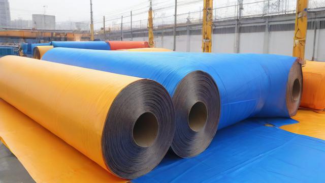 长丝土工布在水利工程与道路工程中的应用及选型指南