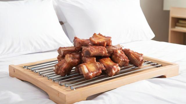 床板排骨架选购与维护全攻略,提升睡眠质量的秘密武器 第2张 床板排骨架选购与维护全攻略,提升睡眠质量的秘密武器 第2张