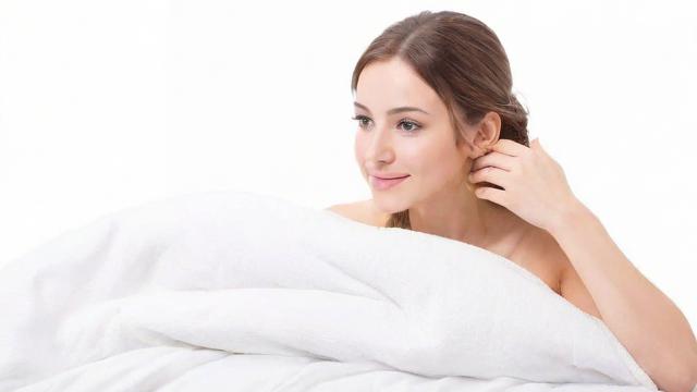 被子能洗吗？不同材质清洗周期与正确方法大揭秘