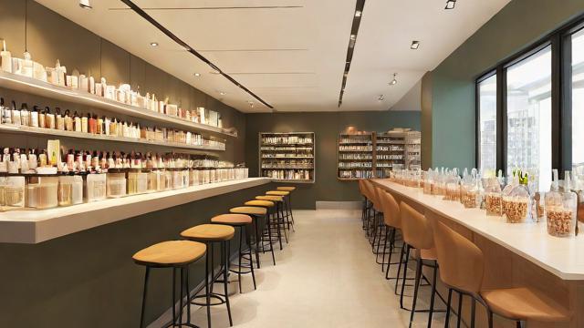 奶茶店装修全攻略:空间布局、色彩搭配与环保理念完美结合 第2张 奶茶店装修全攻略:空间布局、色彩搭配与环保理念完美结合 第2张