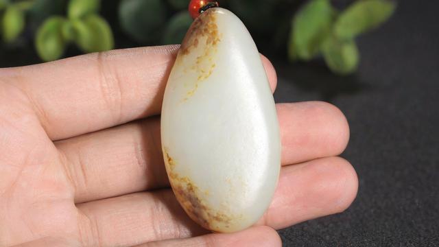 和田玉密度鉴别真伪及种类区分的科学方法
