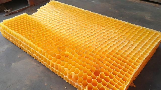 蜂窝复合板生产工艺与应用全解析：从原材料到成品的质量控制