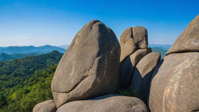 花岗岩图片大全:高清纹理与应用案例全面解析 第2张 花岗岩图片大全:高清纹理与应用案例全面解析 第2张