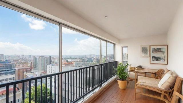 阳台吊顶图片大全:主流风格与材料选择指南 第2张 阳台吊顶图片大全:主流风格与材料选择指南 第2张
