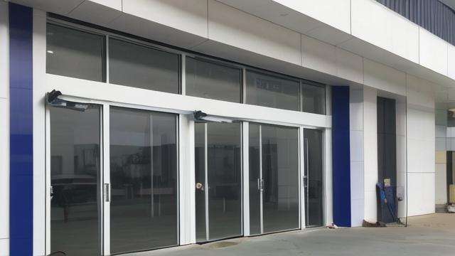 电动卷帘门价格解析:如何选购高性价比产品 第2张 电动卷帘门价格解析:如何选购高性价比产品 第2张
