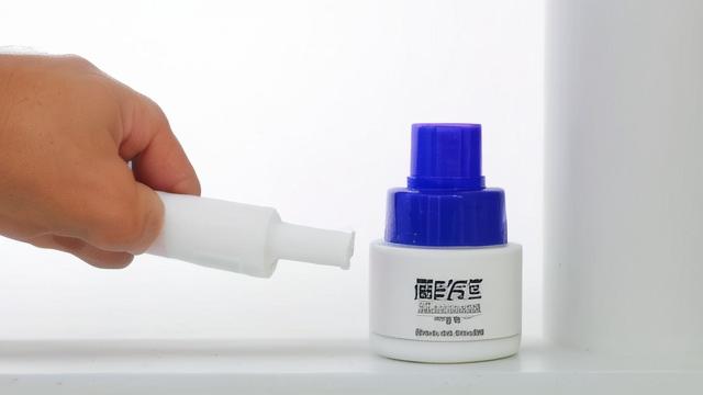 瓷白玻璃胶选购与使用全攻略，让家居装修更美观实用  第1张