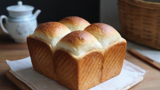 微波炉烤面包技巧大全:快速制作美味早餐的秘诀 第2张 微波炉烤面包技巧大全:快速制作美味早餐的秘诀 第2张