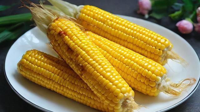 微波炉烤玉米技巧大全:快速掌握健康美味的烹饪方法 第3张 微波炉烤玉米技巧大全:快速掌握健康美味的烹饪方法 第3张