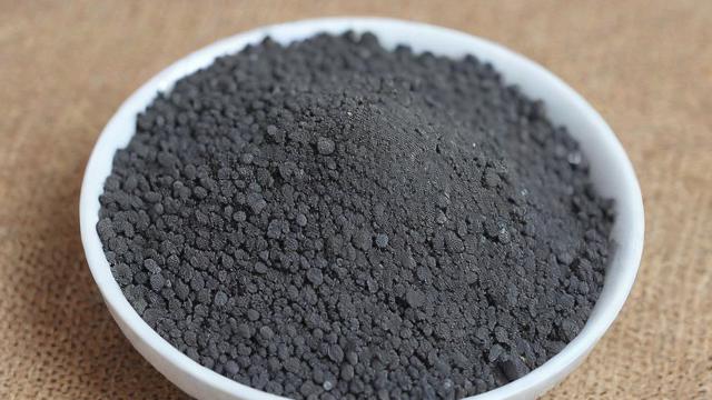 蛭石是什么及其广泛应用领域详解