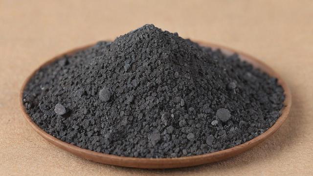 蛭石是什么及其广泛应用领域详解 第2张 蛭石是什么及其广泛应用领域详解 第2张