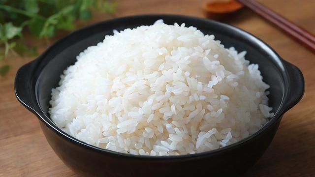 电饭锅怎么蒸米饭更香软可口?掌握这些技巧轻松搞定各种米种 第3张 电饭锅怎么蒸米饭更香软可口?掌握这些技巧轻松搞定各种米种 第3张