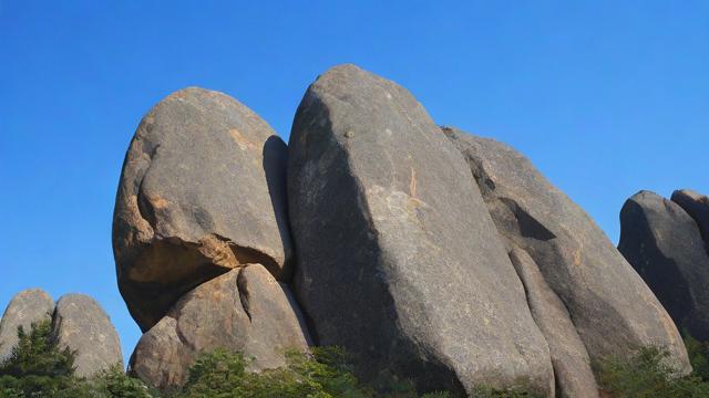 花岗岩属于哪种岩石类型？全面解析花岗岩的定义、组成及应用