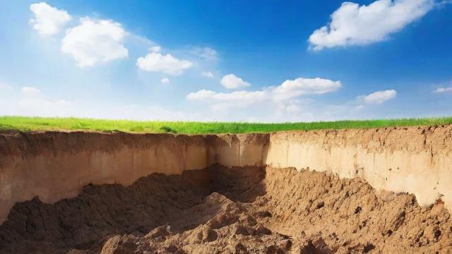 地基是什么意思？全面解析地基定义、作用及建筑工程中的重要性