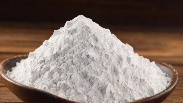 普通硅酸盐水泥：建筑工程中最常用的材料及其性能与应用详解