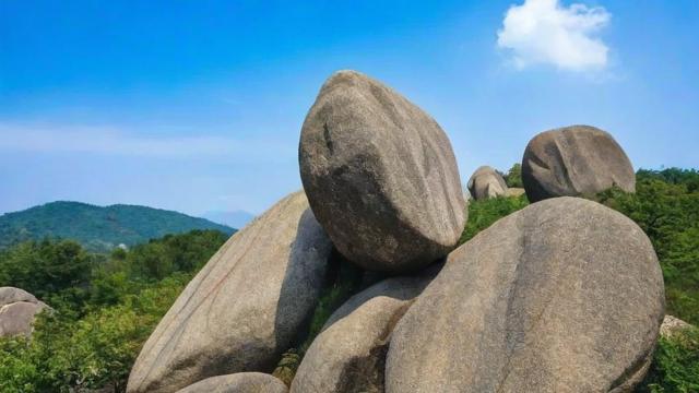 花岗岩价格波动原因及未来趋势分析 第3张 花岗岩价格波动原因及未来趋势分析 第3张