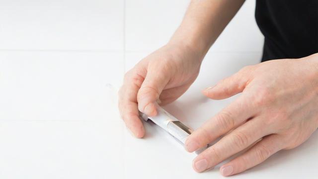 德高瓷砖胶价格与施工全攻略,让你轻松掌握选购和使用技巧 第2张 德高瓷砖胶价格与施工全攻略,让你轻松掌握选购和使用技巧 第2张